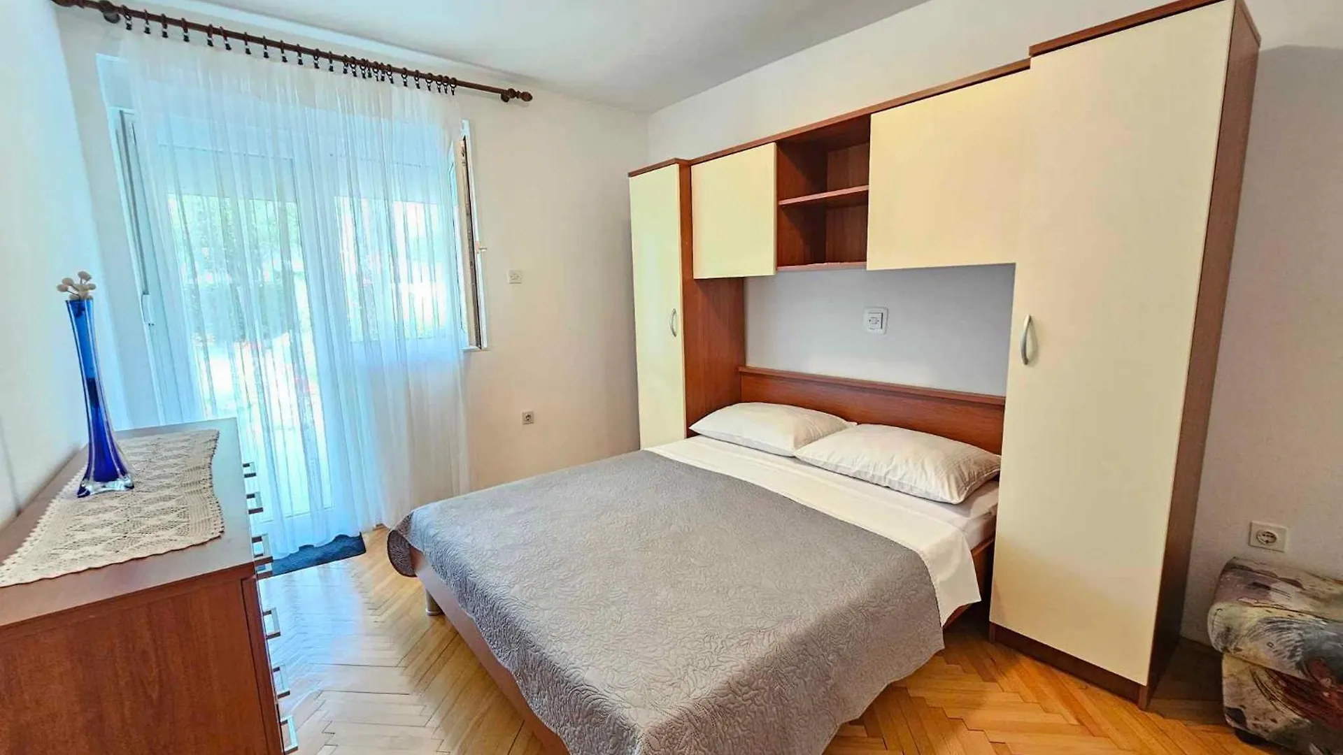 Apartment In Novi Vinodolski 15492